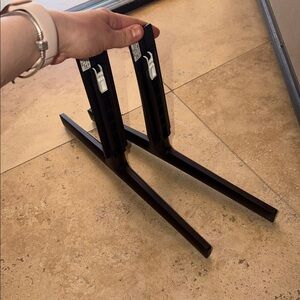 85” Samsung TV Leg Stands